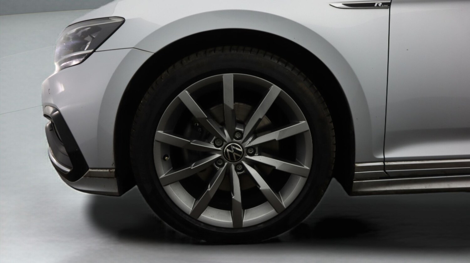 Used Volkswagen Passat 2023 for sale - 77516399: Photo 18