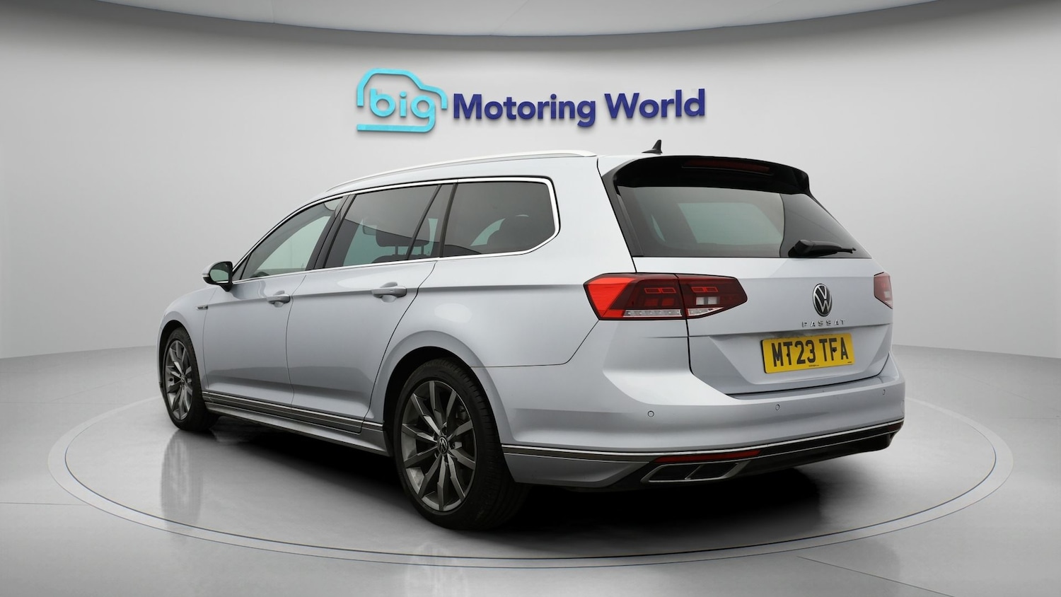 Used Volkswagen Passat 2023 for sale - 77516399: Photo 5