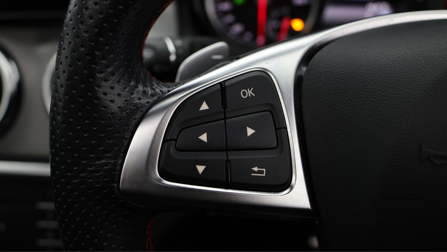 Used Mercedes-Benz GLA 2019 for sale - 76485480: Photo 24