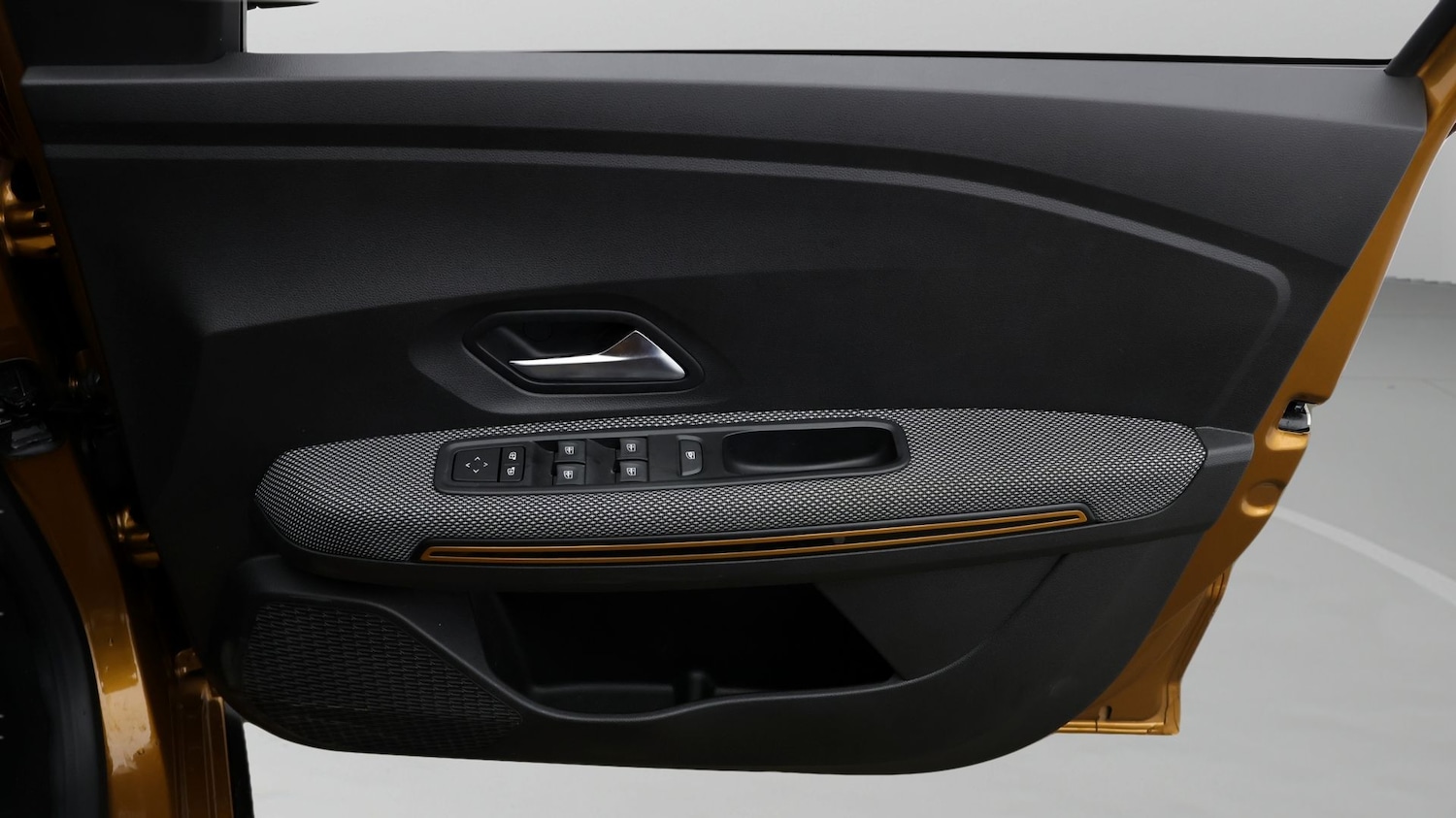 Used Dacia Sandero Stepway 2022 for sale - 77592608: Photo 15