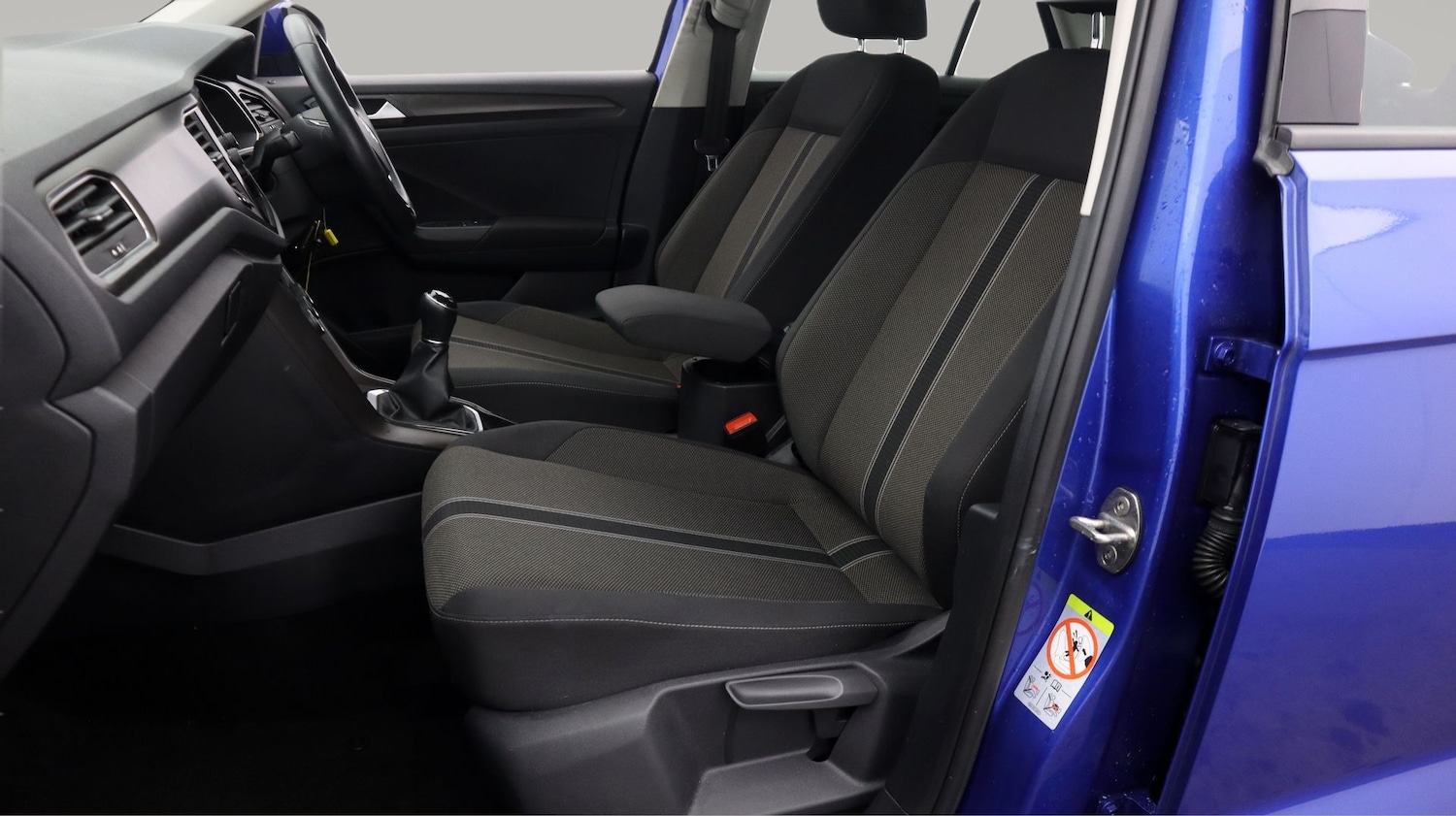 Used Volkswagen T-Roc 2019 for sale - 77803612: Photo 14