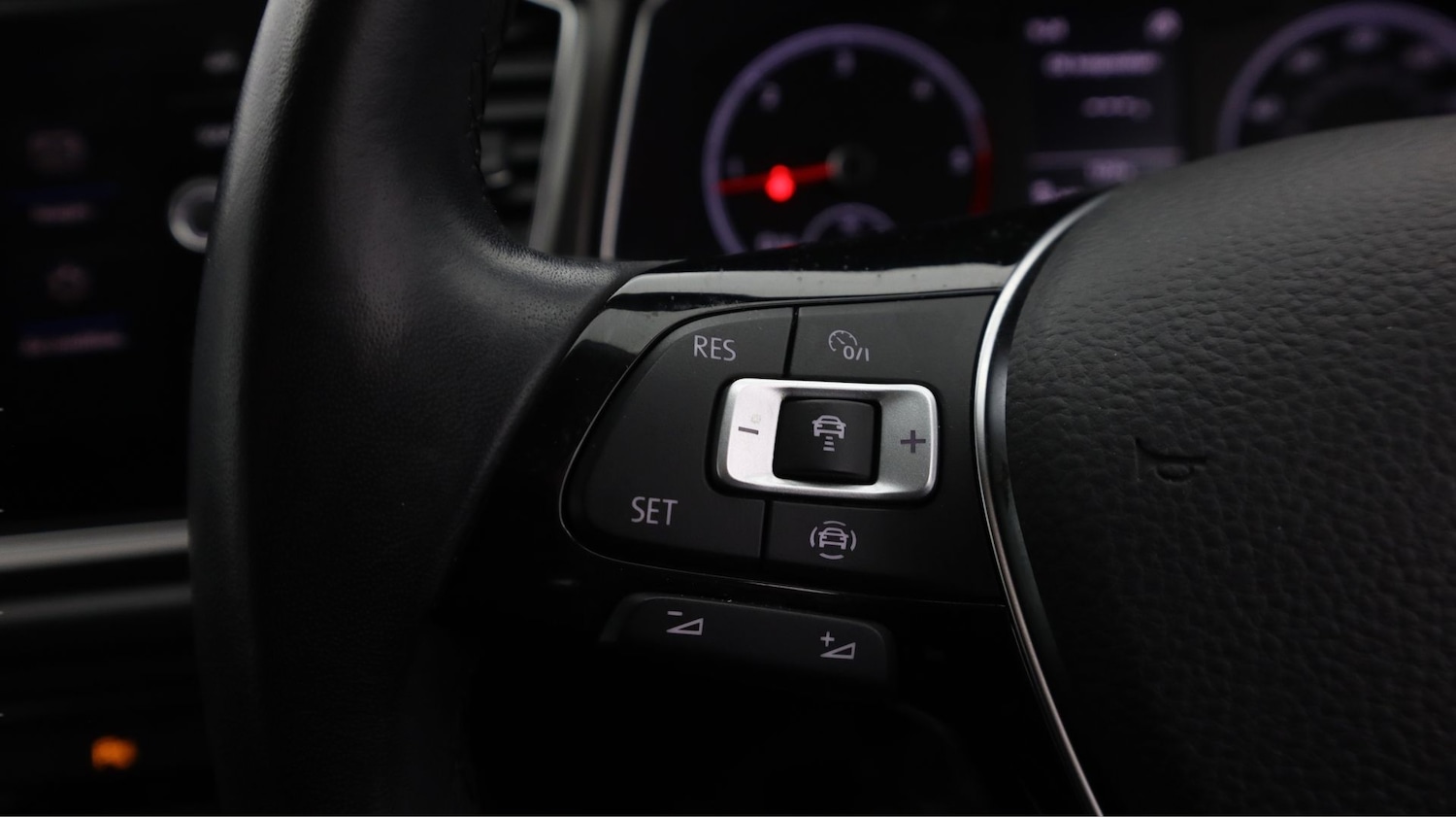 Used Volkswagen T-Roc 2019 for sale - 77803612: Photo 20