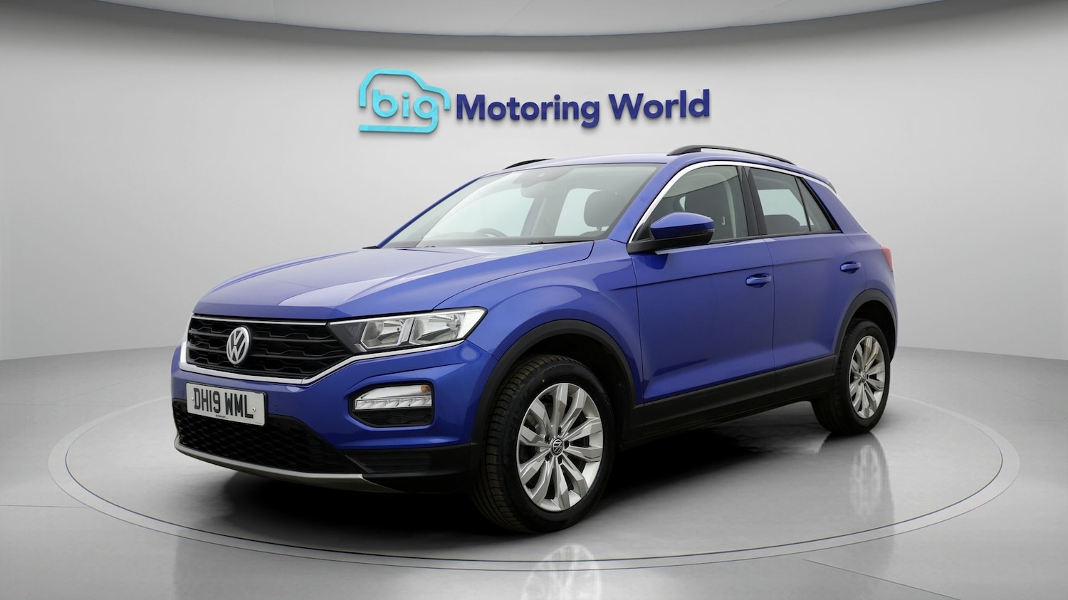 Used Volkswagen T-Roc 2019 for sale - 77803612: Photo 3