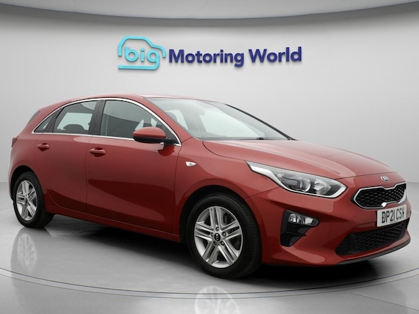 Used Kia Ceed 2021 for sale - 76269696: Photo 1