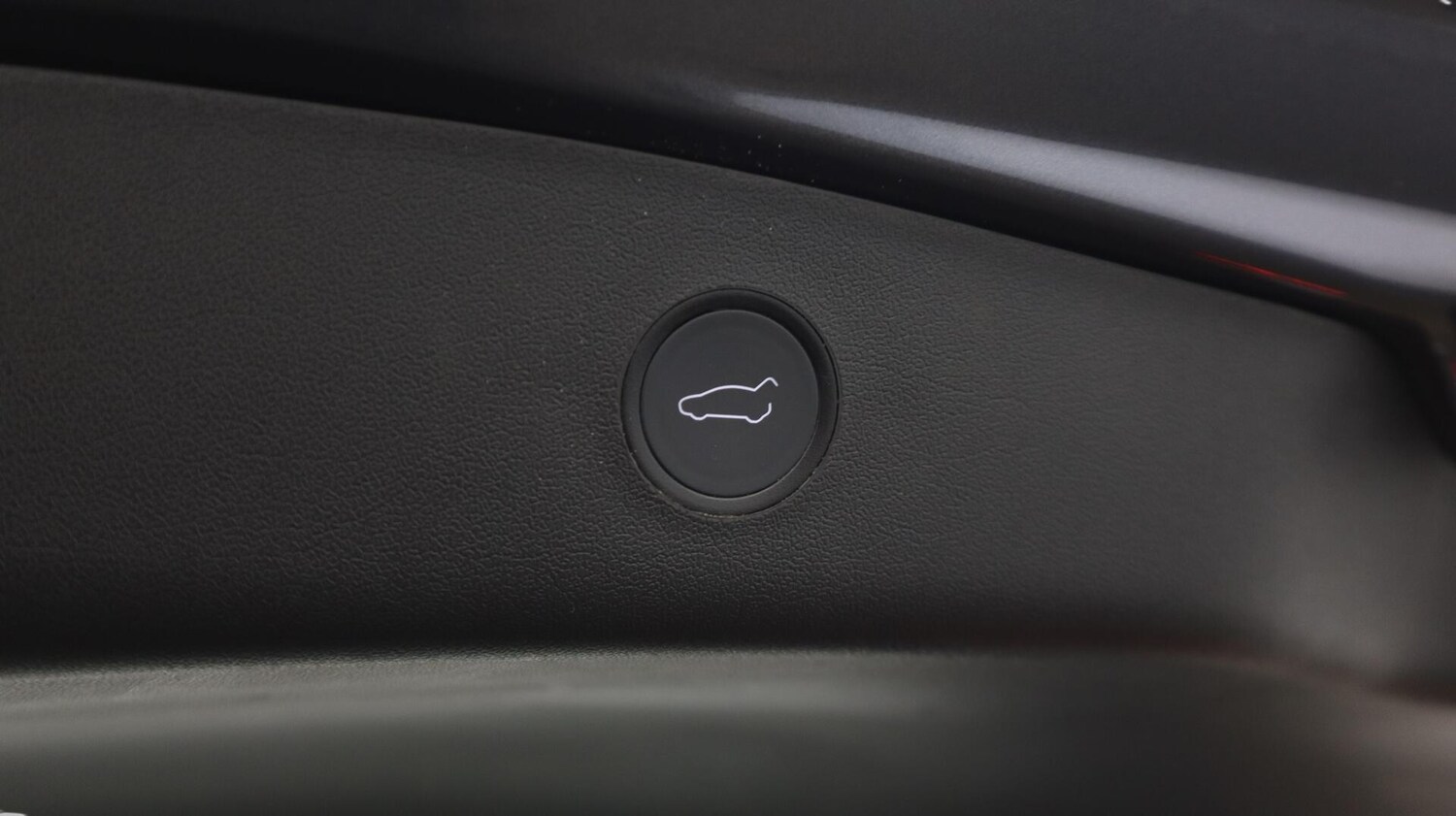 Used Tesla Model 3 for sale - 76728653: Photo 23