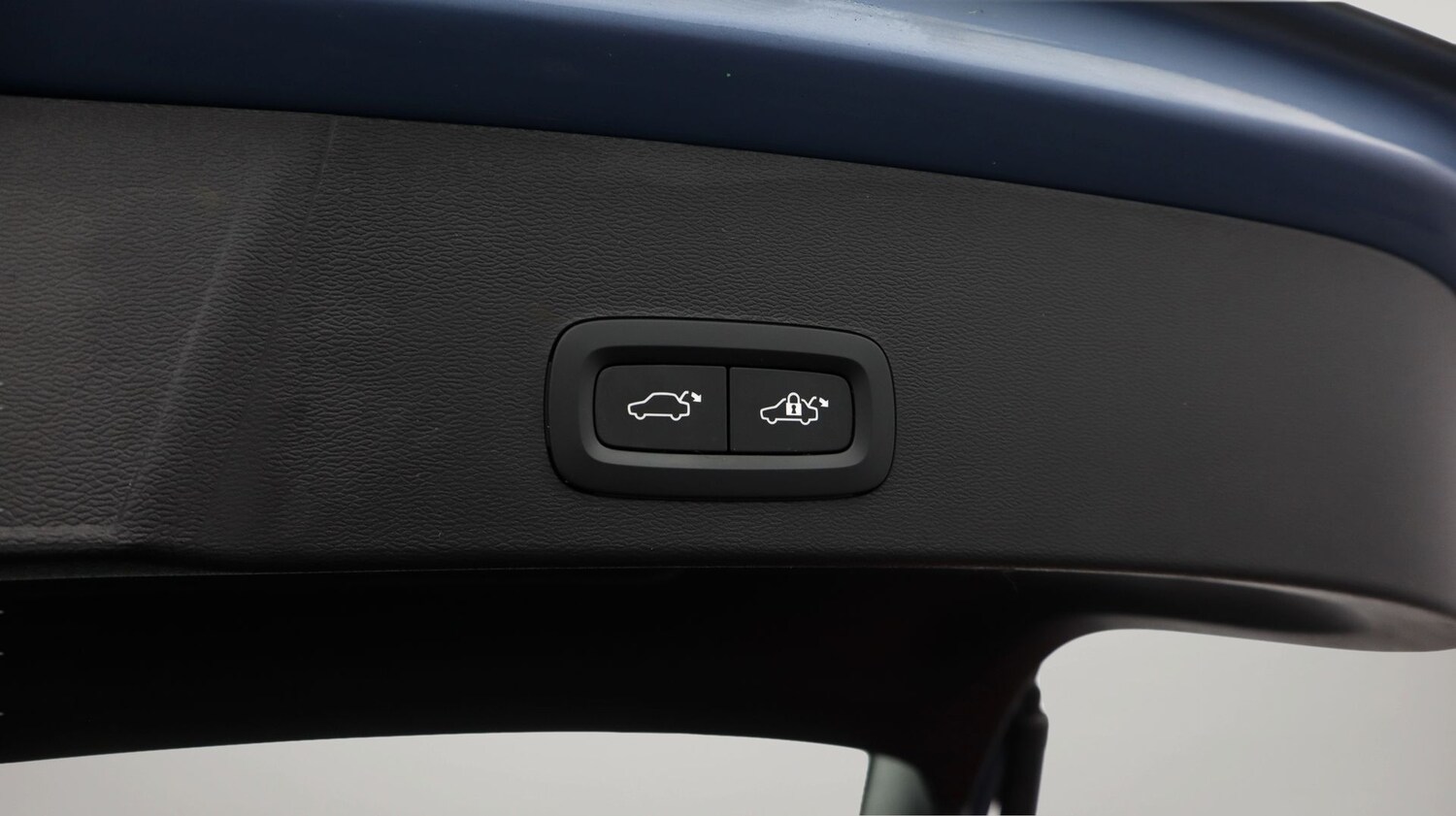 Used Volvo XC40 2023 for sale - 77592629: Photo 22