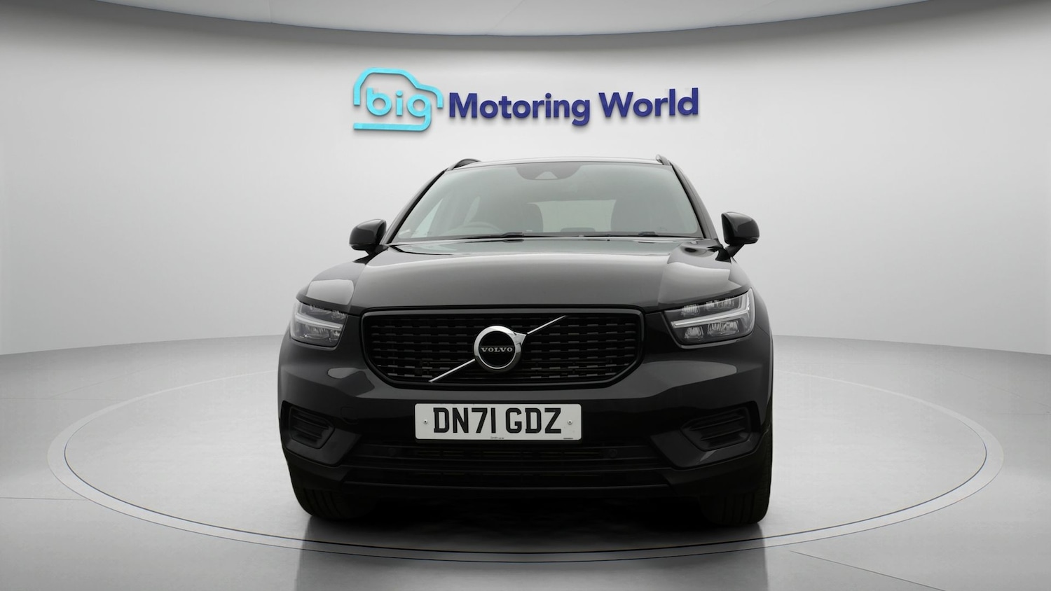 Used Volvo XC40 2021 for sale - 77501289: Photo 2