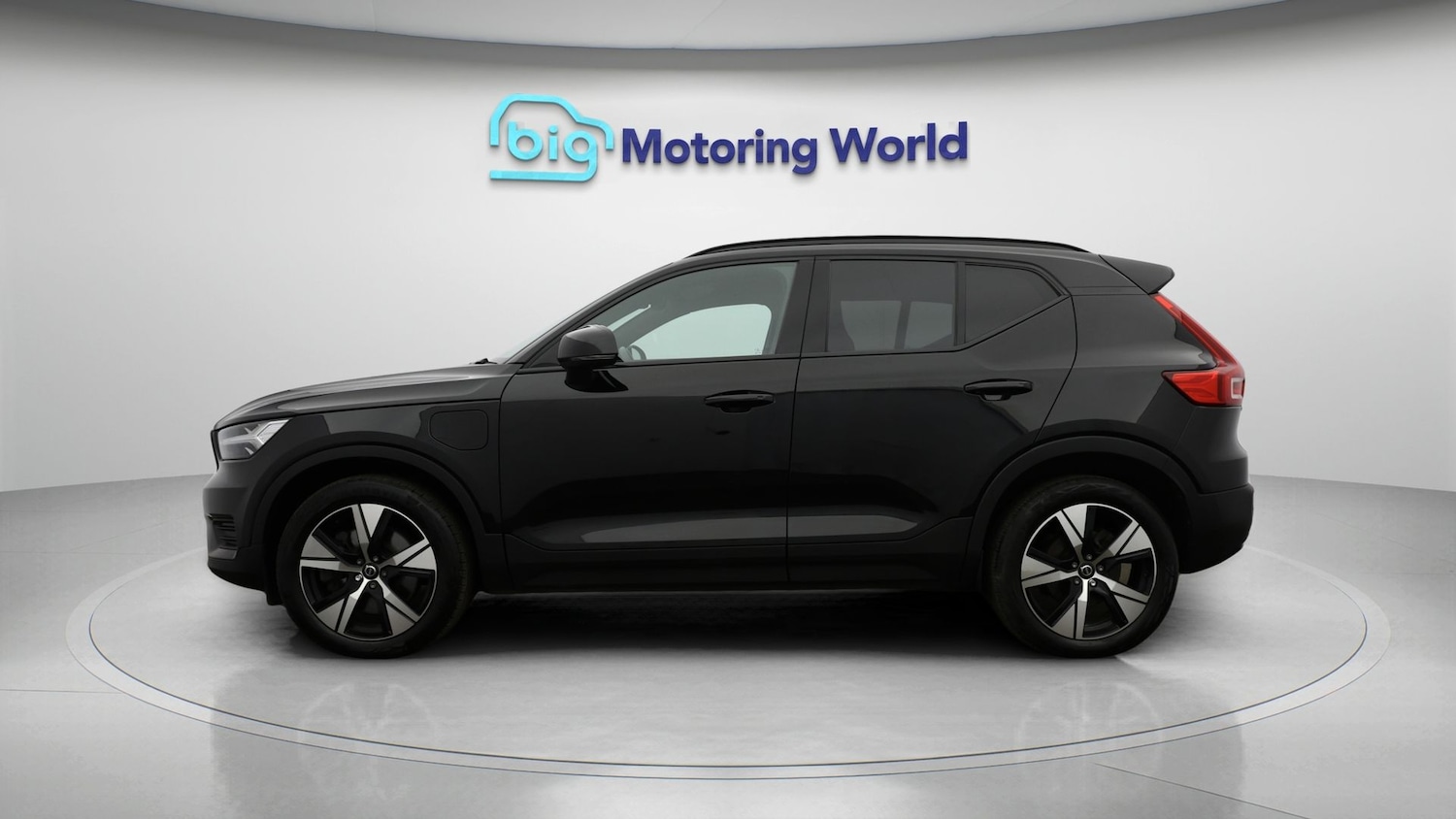 Used Volvo XC40 2021 for sale - 77501289: Photo 4