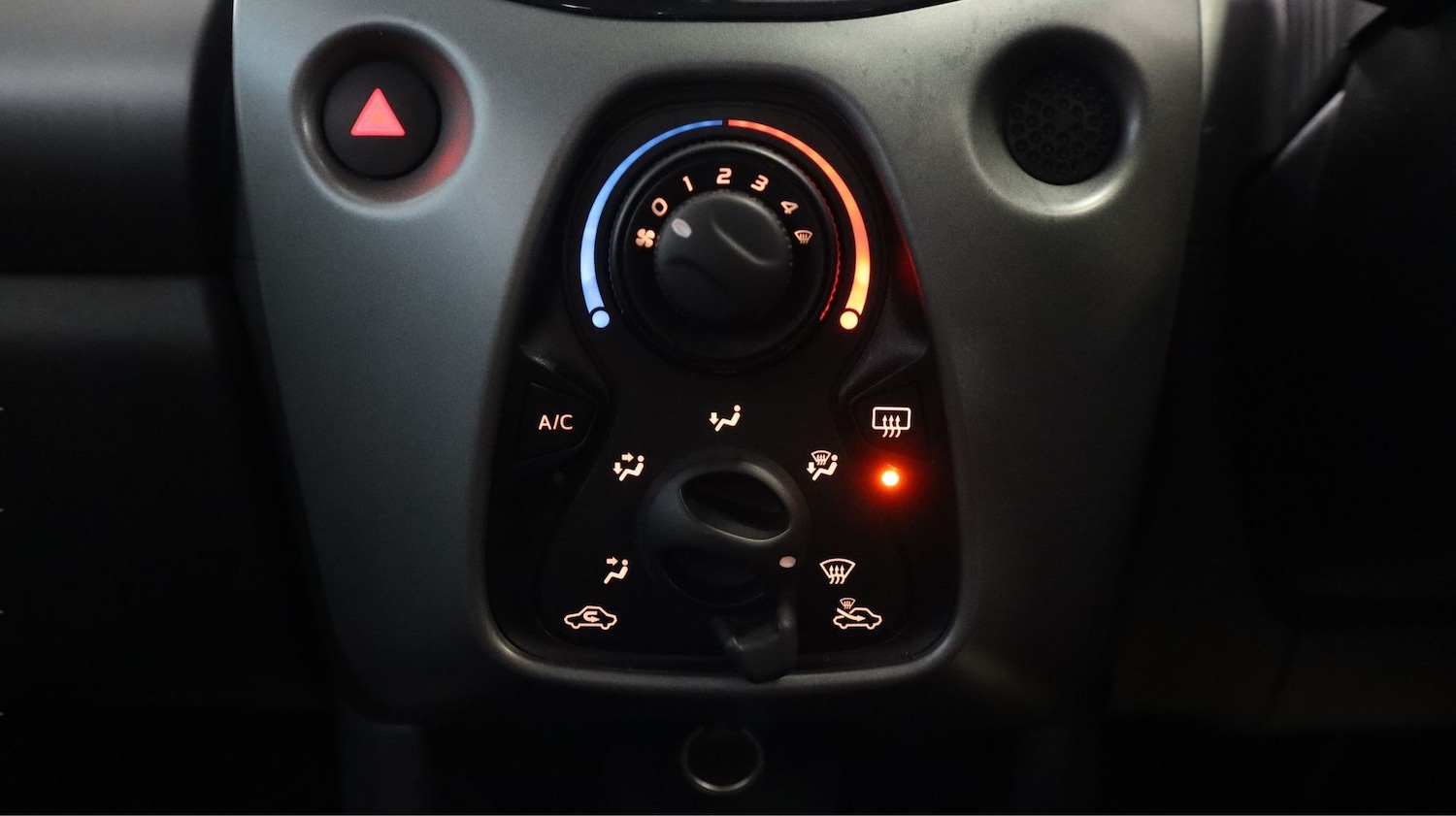 Used Toyota AYGO 2021 for sale - 77310412: Photo 12