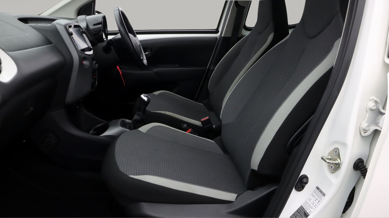 Used Toyota AYGO 2021 for sale - 77310412: Photo 14