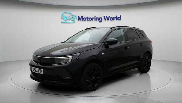 Used Vauxhall Grandland 2023 for sale - 76284206: Photo 4