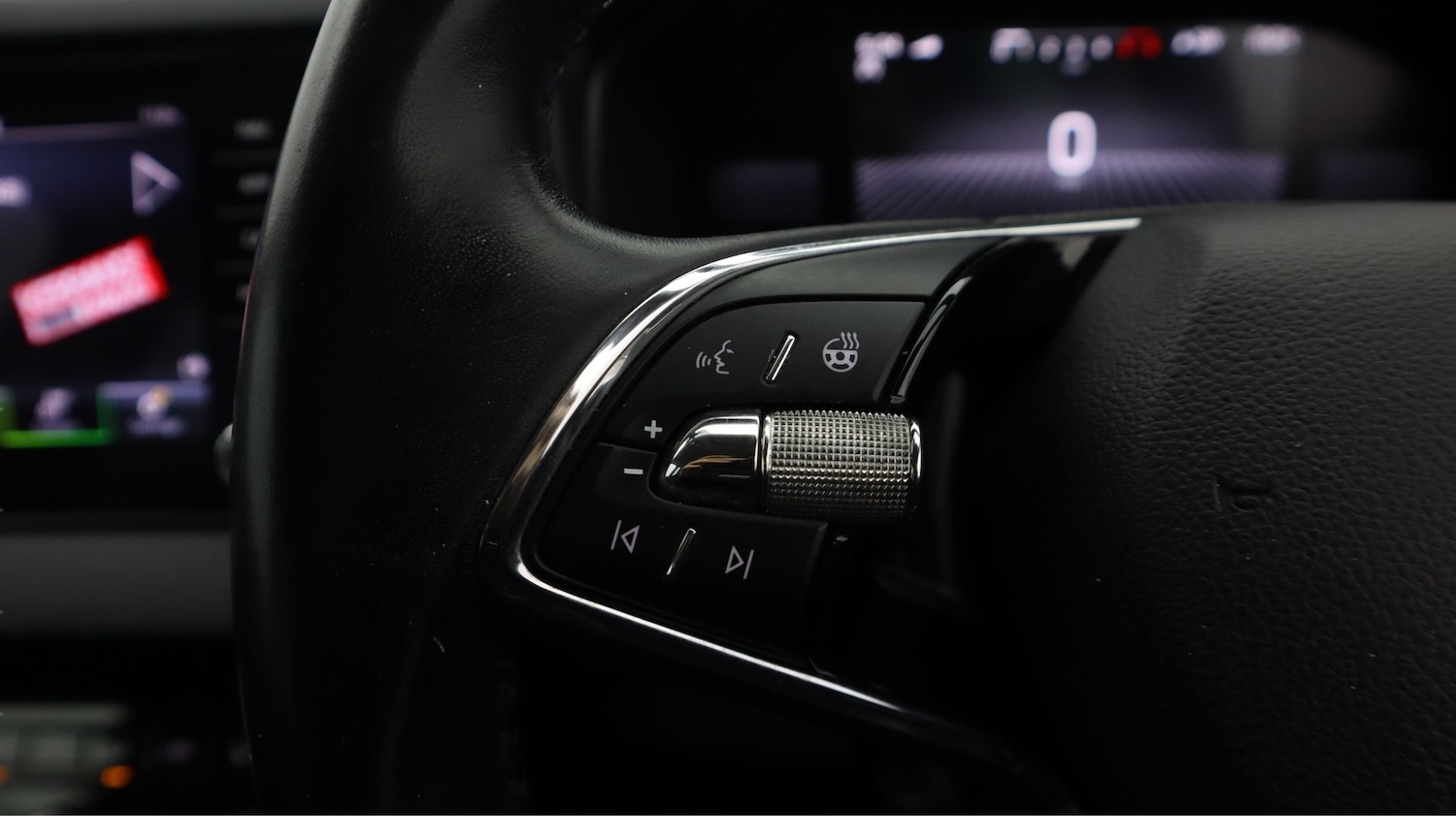 Used Skoda Karoq 2023 for sale - 77831567: Photo 23