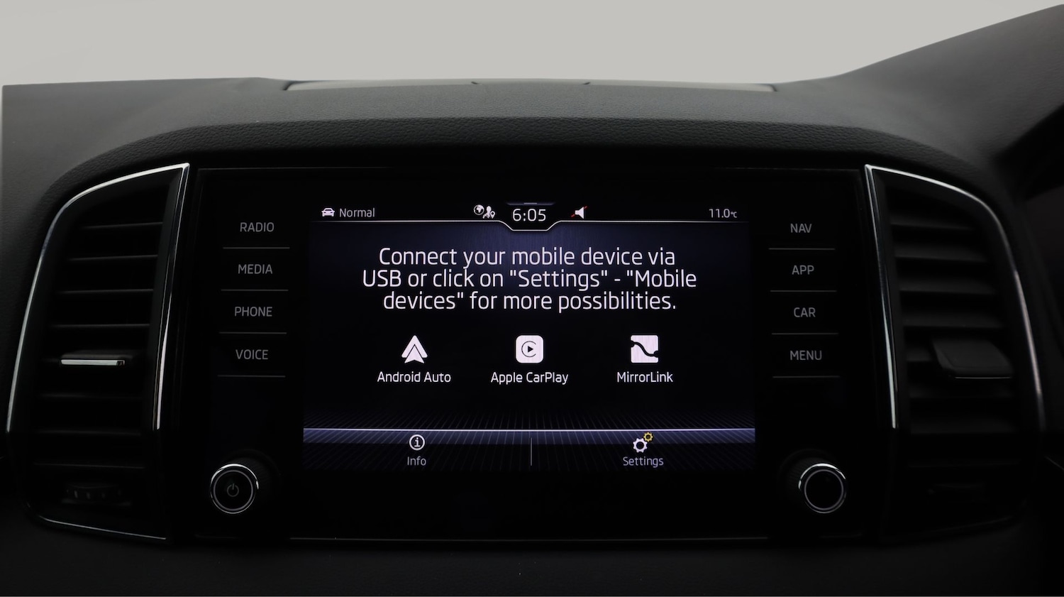 Used Skoda Karoq 2023 for sale - 77831567: Photo 24