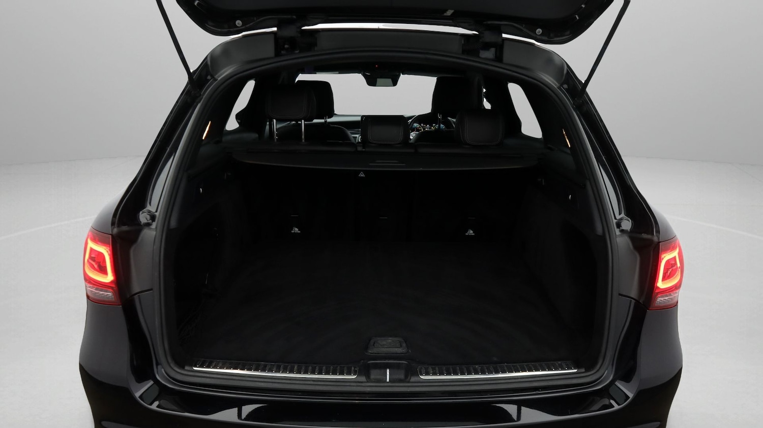 Used Mercedes-Benz GLC 2020 for sale - 77329527: Photo 17