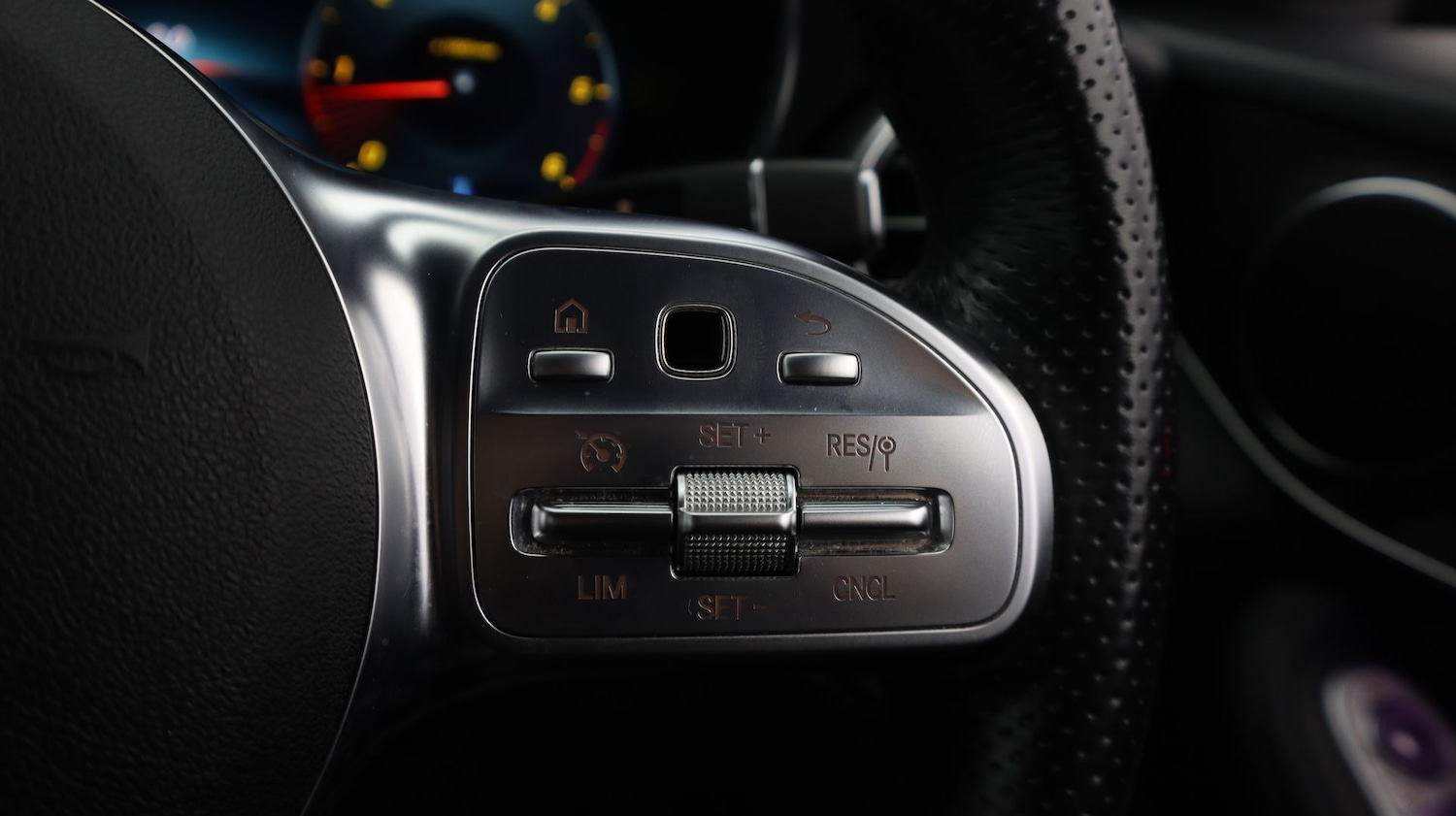 Used Mercedes-Benz GLC 2020 for sale - 77329527: Photo 25