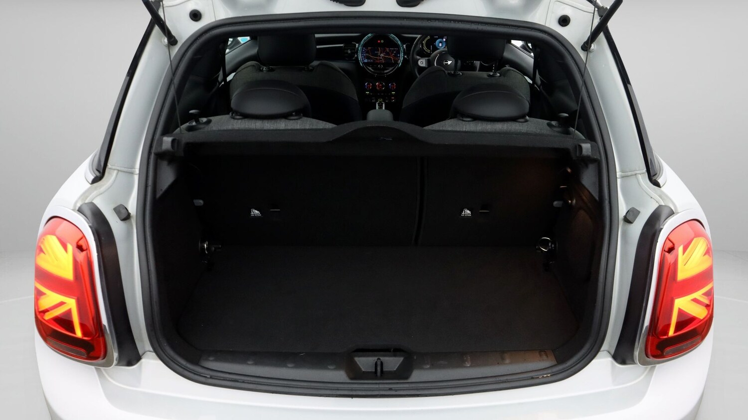 Used MINI Hatch 2023 for sale - 77591523: Photo 17