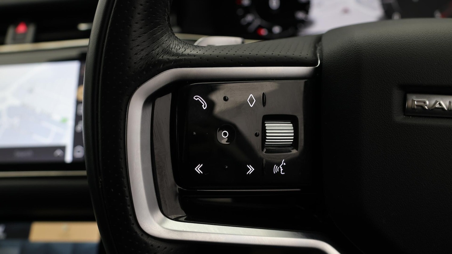 Used Land Rover Range Rover Evoque 2021 for sale - 76085054: Photo 41