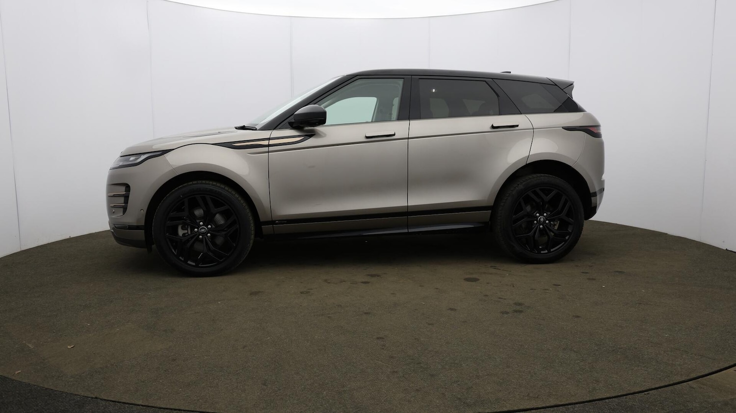 Used Land Rover Range Rover Evoque 2021 for sale - 76085054: Photo 75