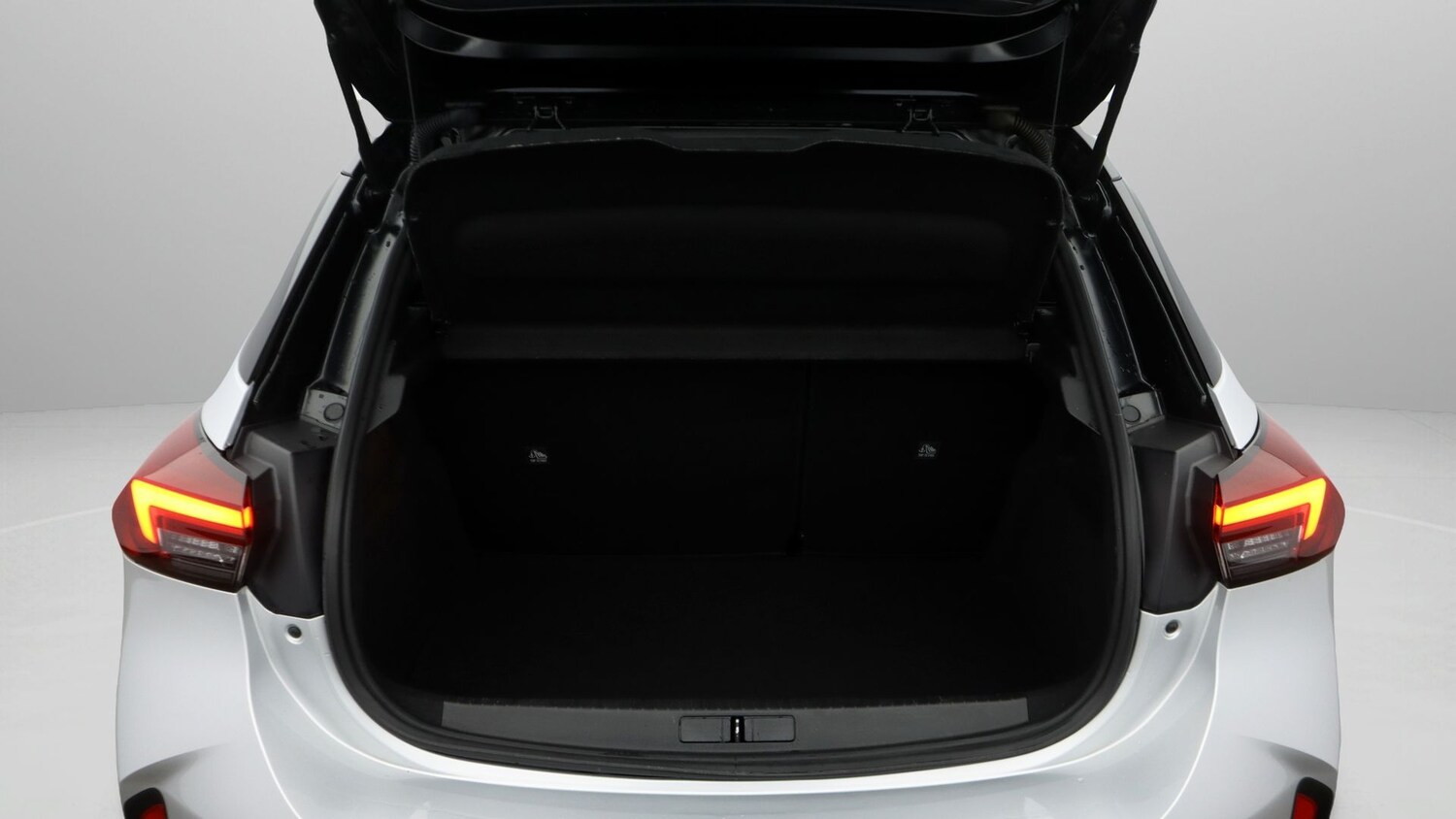 Used Vauxhall Corsa 2023 for sale - 77694510: Photo 17