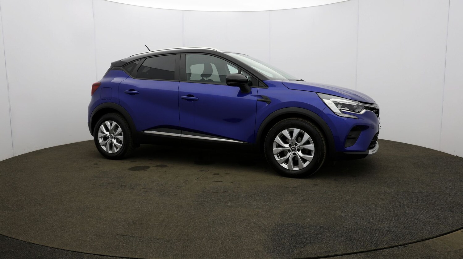 Used Renault Captur for sale - 76809778: Photo 42