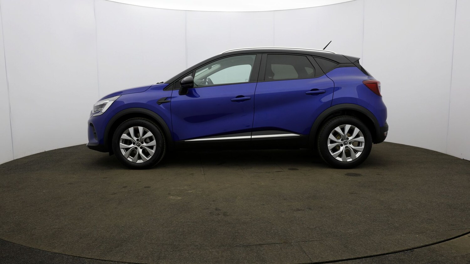 Used Renault Captur for sale - 76809778: Photo 62
