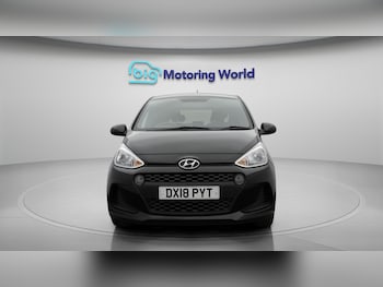 Used Hyundai i10 2018 for sale - 75905412: Photo