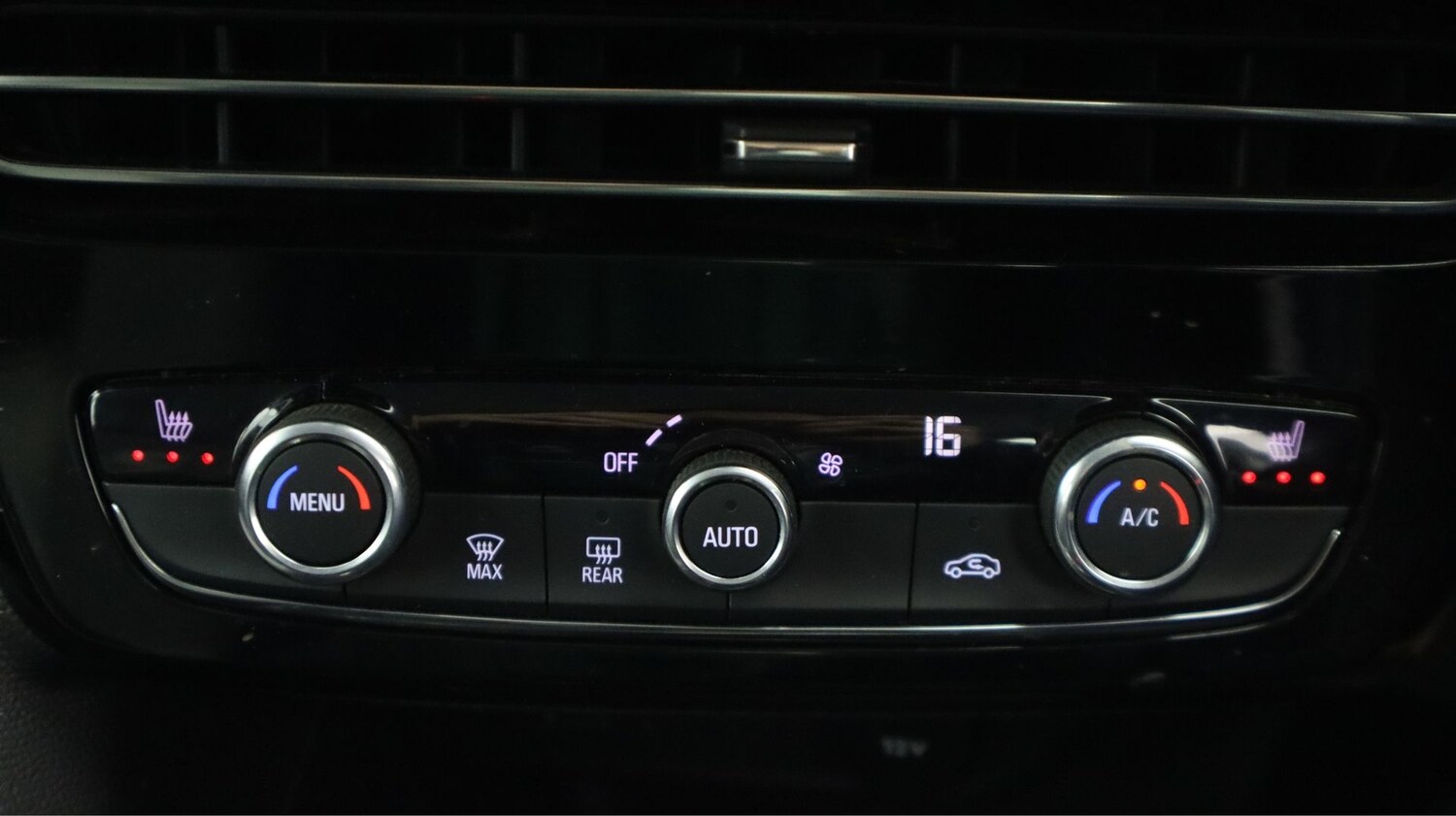 Used Vauxhall Mokka 2022 for sale - 77961883: Photo 12