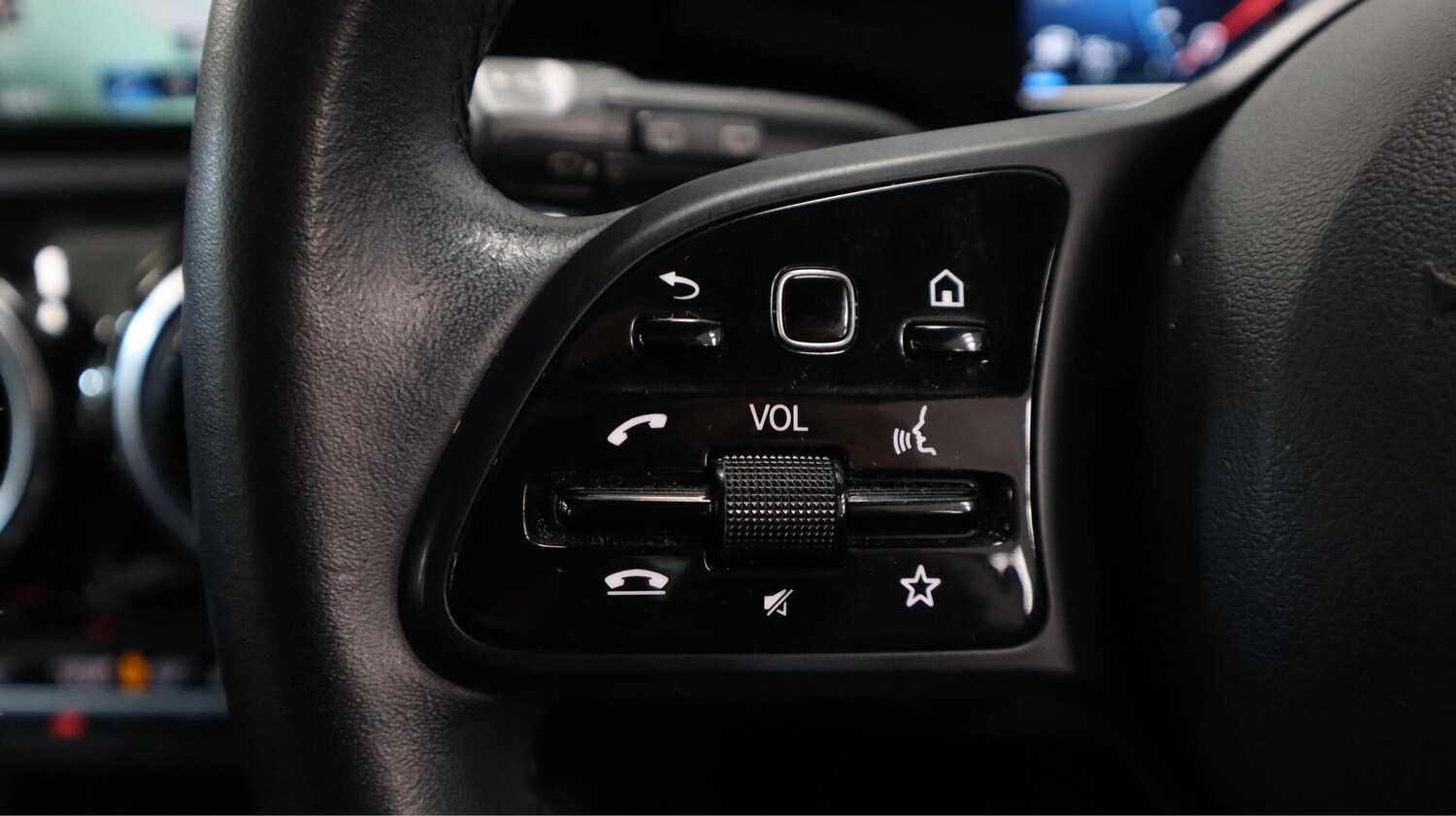 Used Mercedes-Benz A-Class 2019 for sale - 76561097: Photo 23