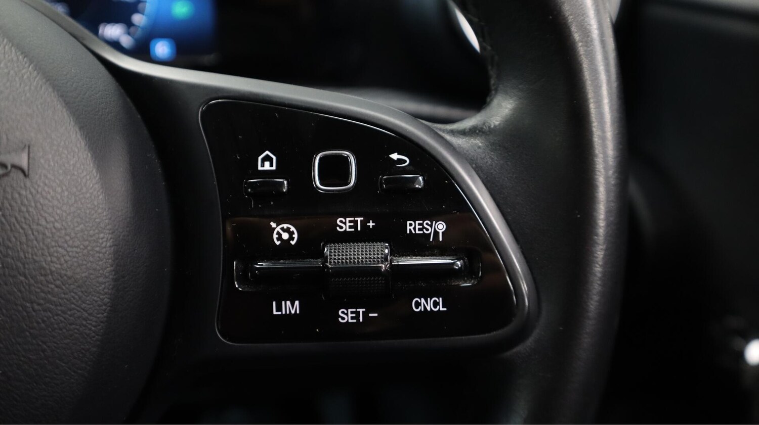 Used Mercedes-Benz A-Class 2019 for sale - 76561097: Photo 24