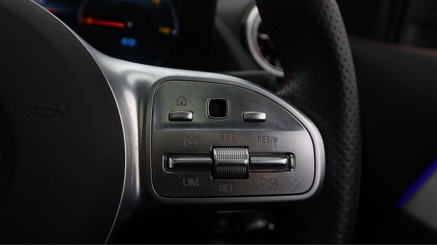 Used Mercedes-Benz EQA 2021 for sale - 77759592: Photo 23