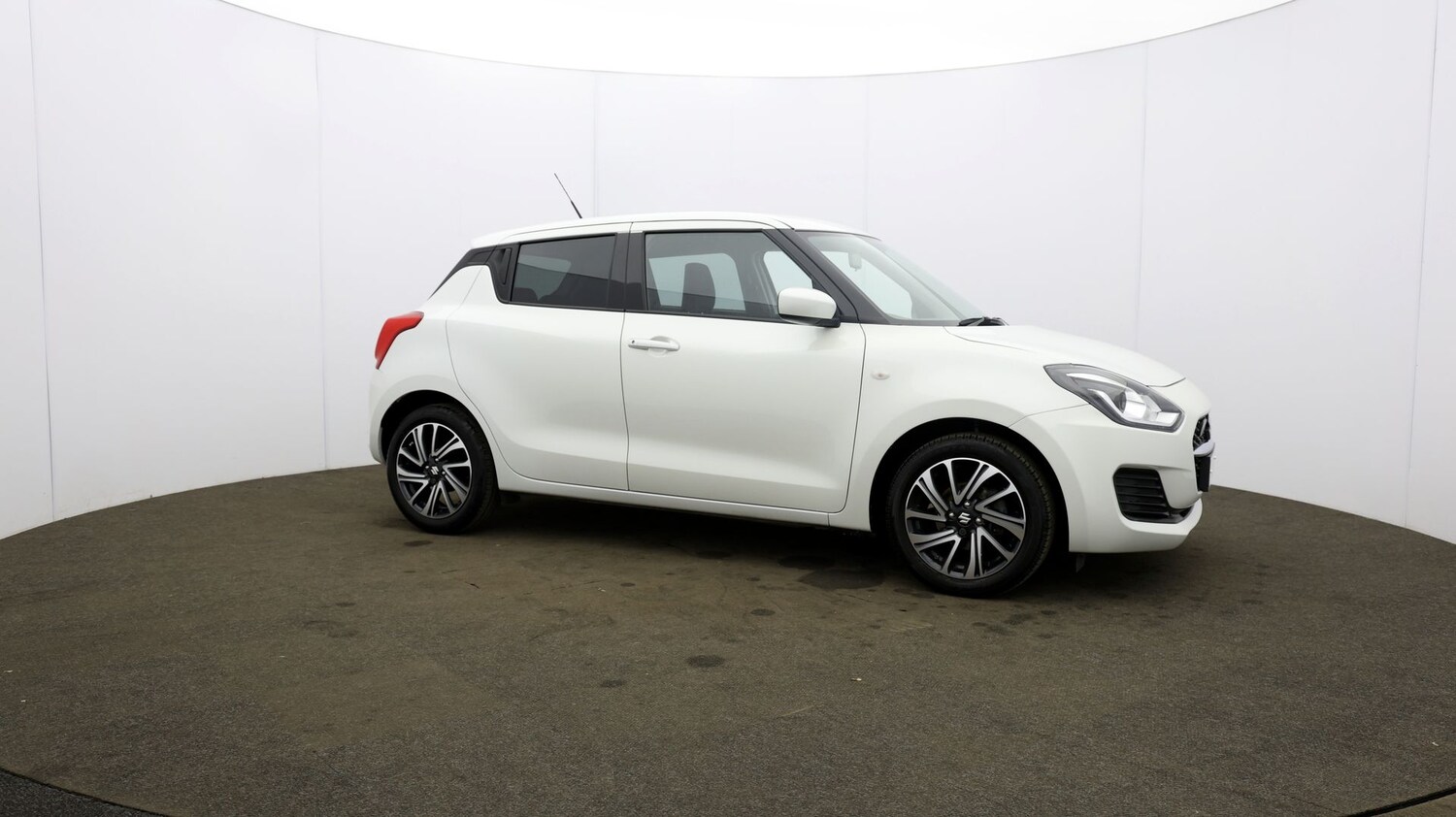 Used Suzuki Swift for sale - 76811270: Photo 44