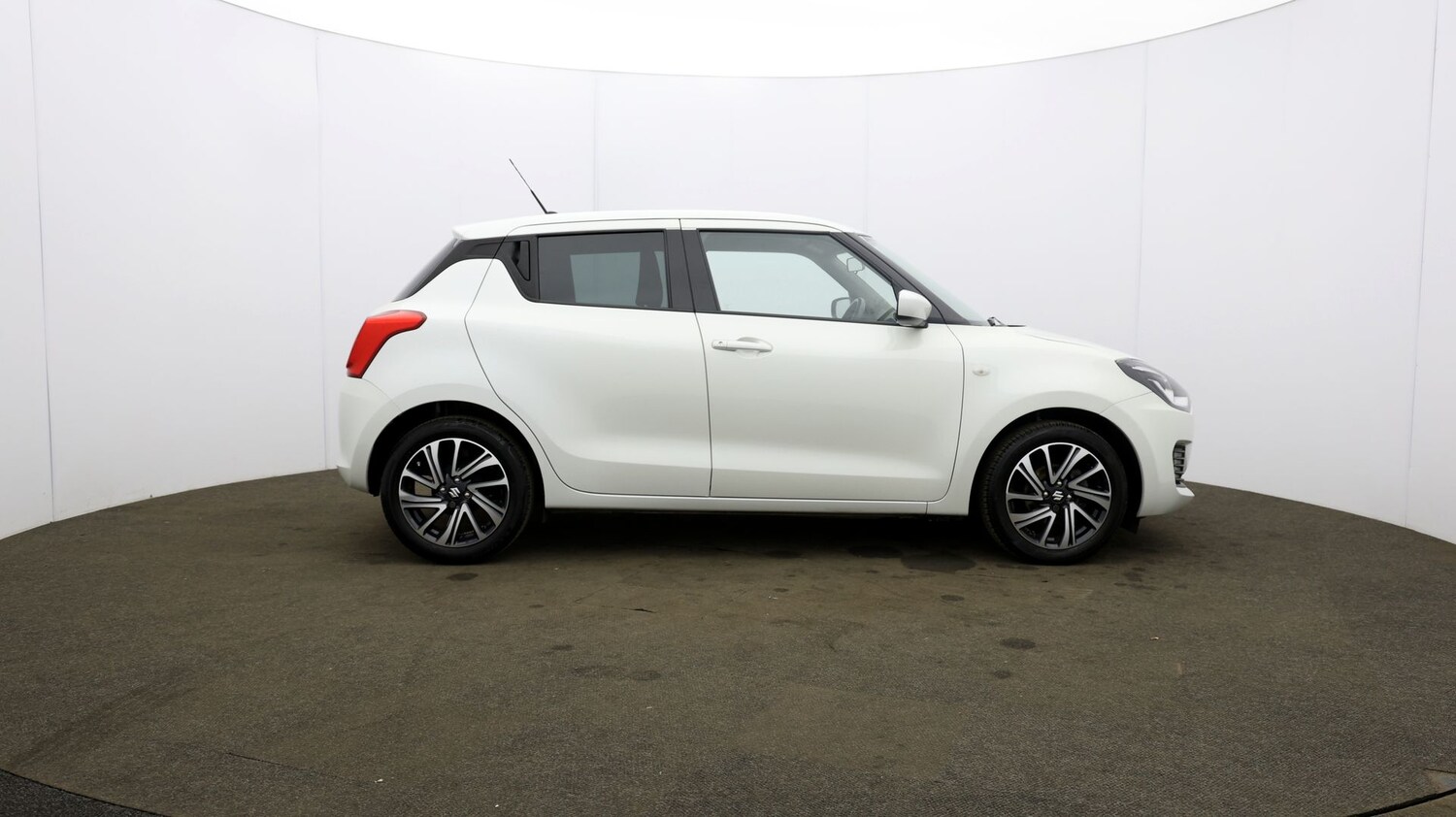 Used Suzuki Swift for sale - 76811270: Photo 47