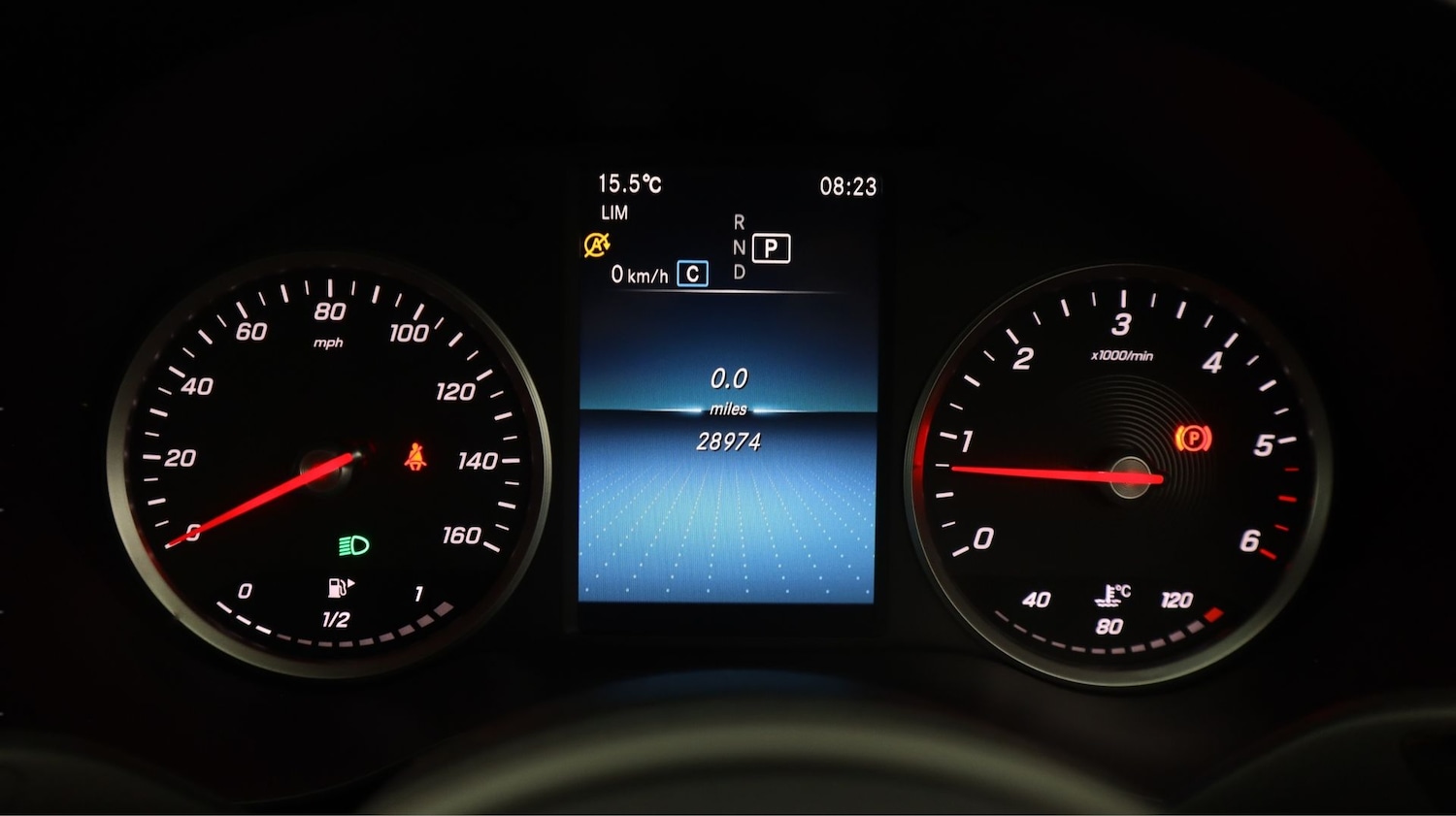 Used Mercedes-Benz C Class 2020 for sale - 78199407: Photo 10