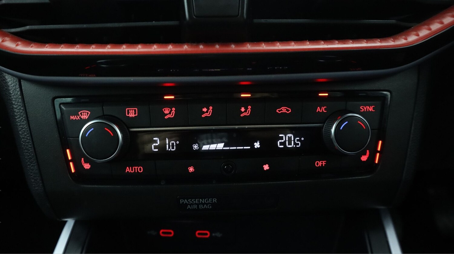 Used SEAT Arona 2023 for sale - 77932482: Photo 12