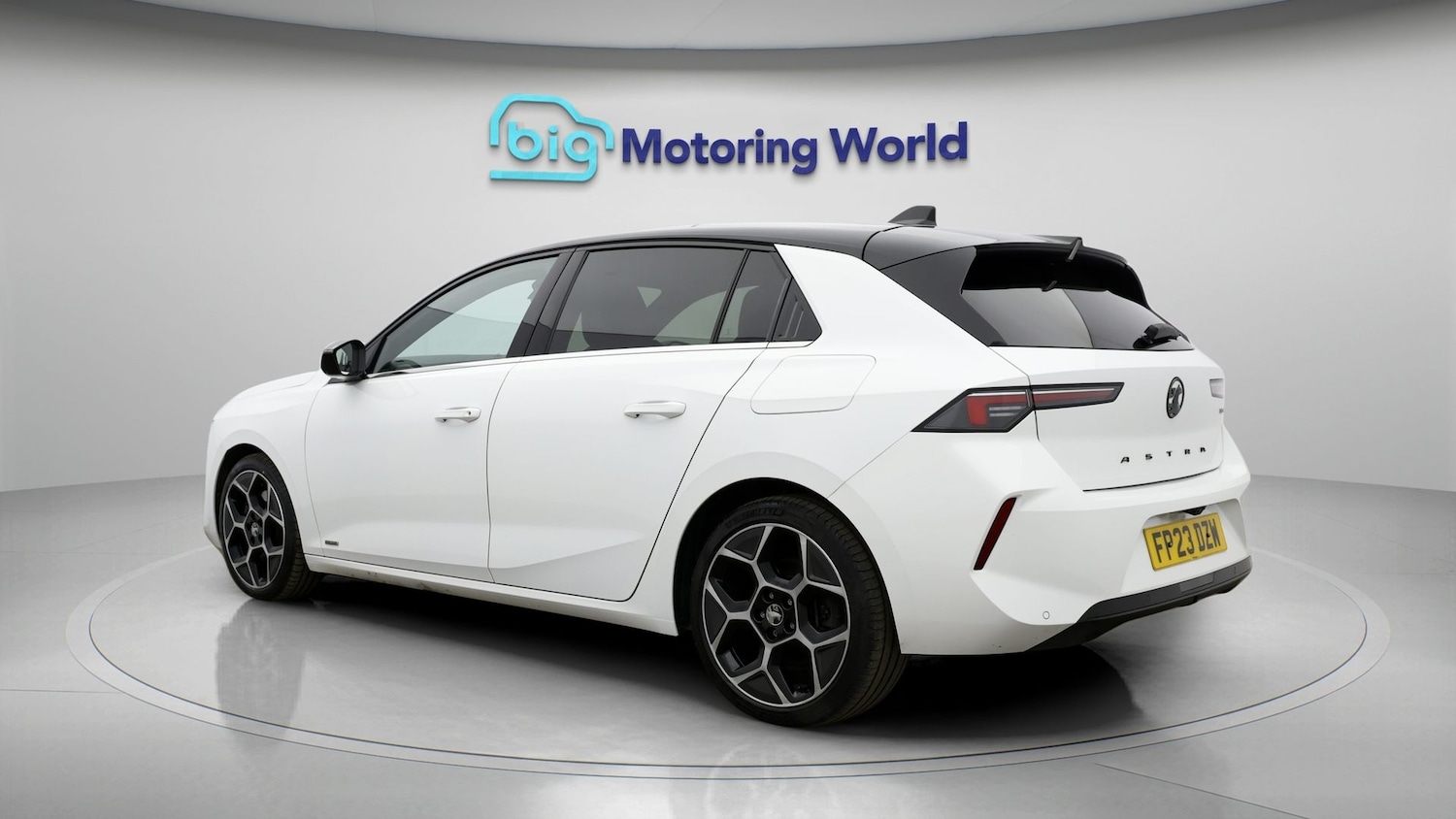 Used Vauxhall Astra 2023 for sale - 78186257: Photo 5