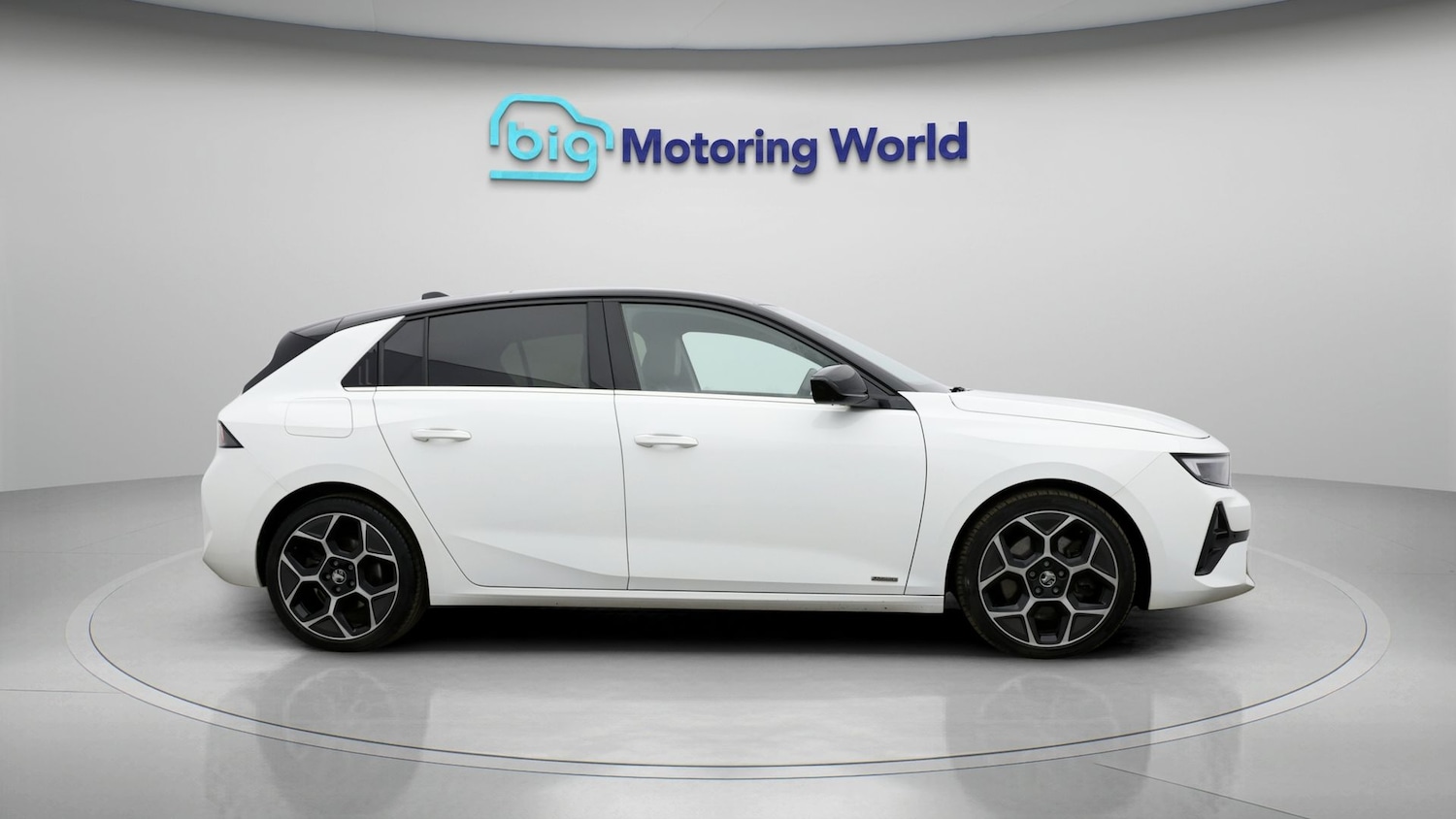 Used Vauxhall Astra 2023 for sale - 78186257: Photo 8