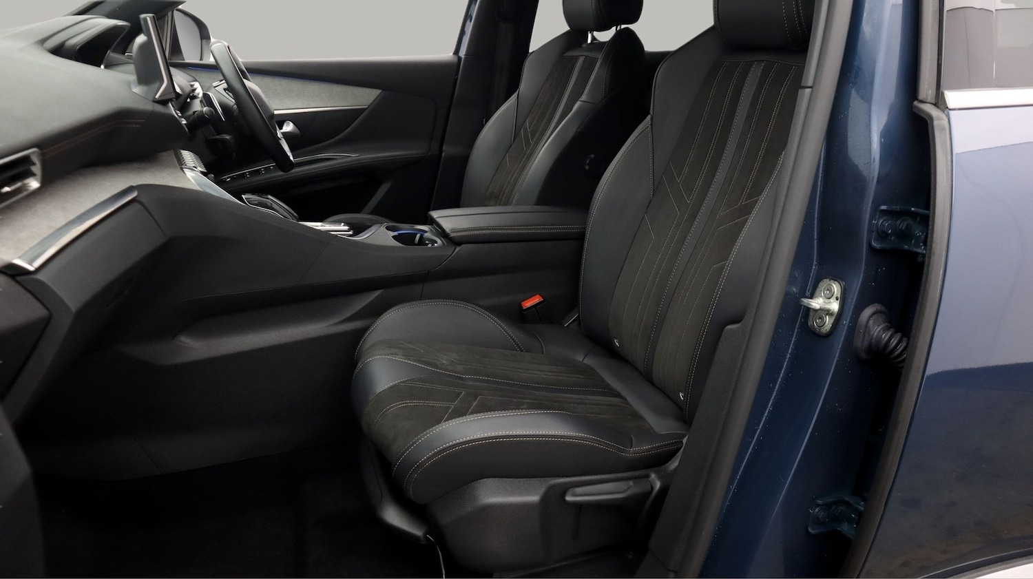 Used Peugeot 3008 2022 for sale - 77342792: Photo 14