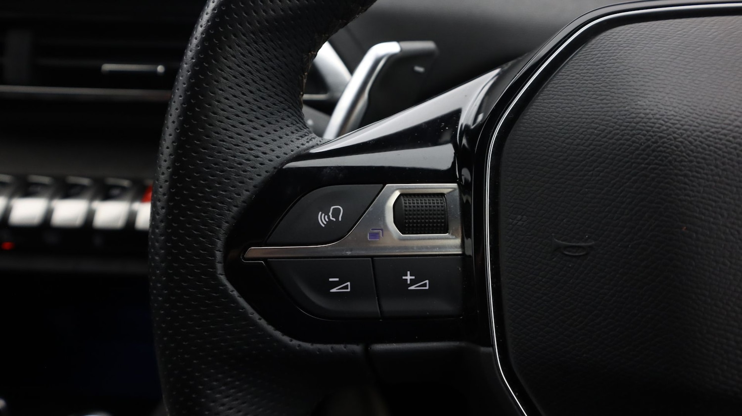 Used Peugeot 3008 2022 for sale - 77342792: Photo 22