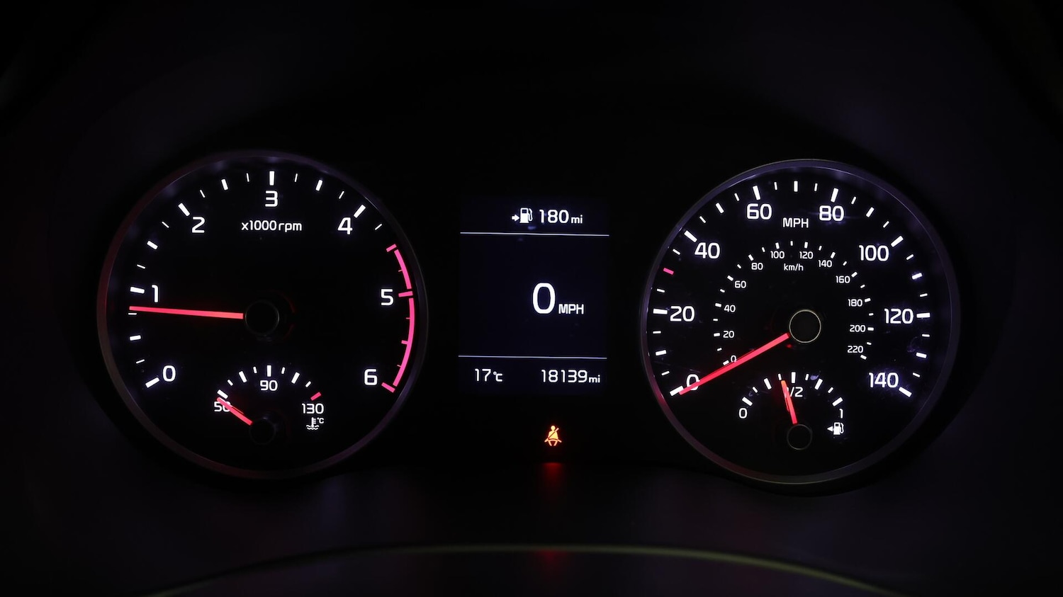 Used Kia Stonic 2018 for sale - 76020656: Photo 11