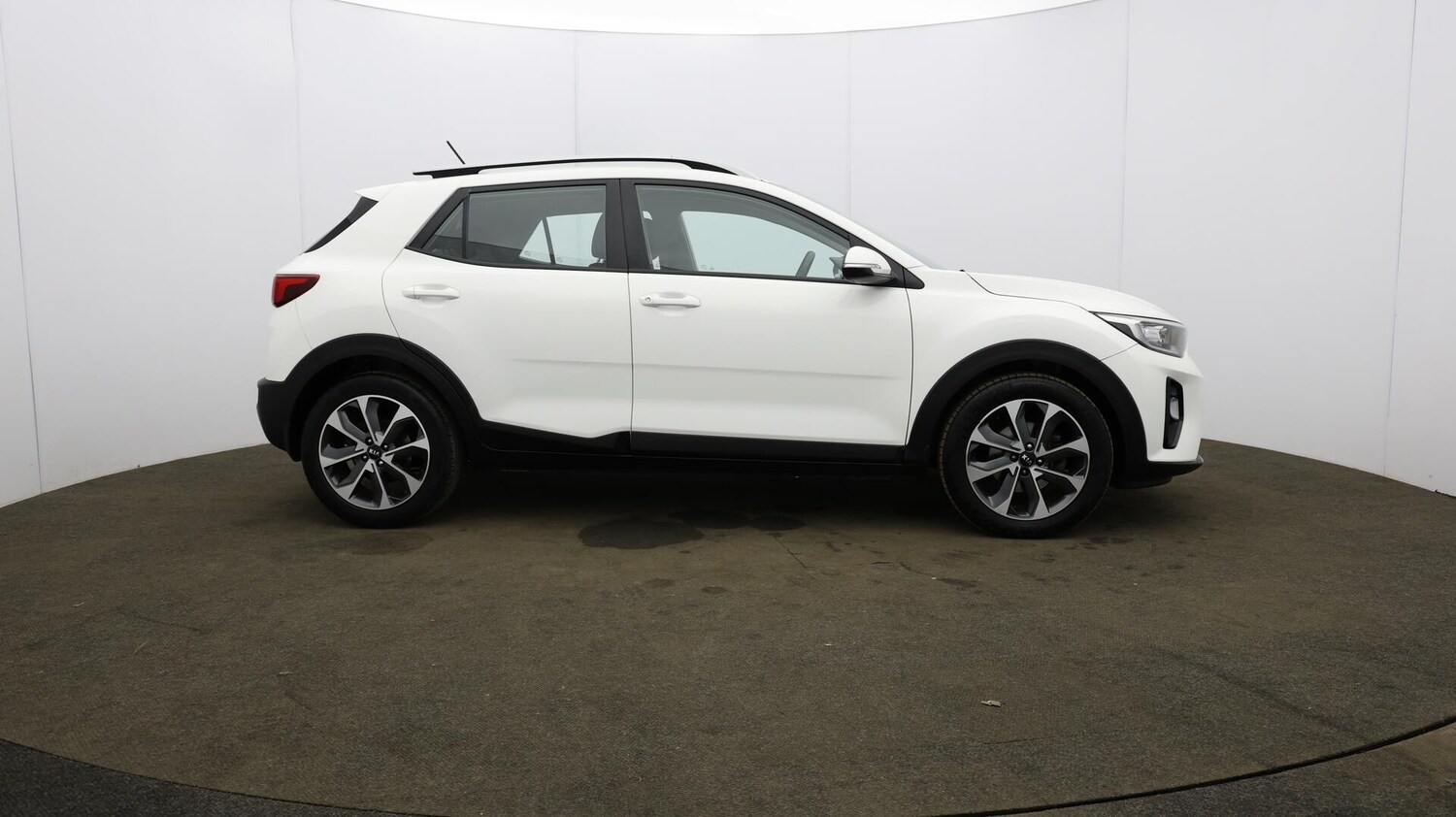 Used Kia Stonic 2018 for sale - 76020656: Photo 55