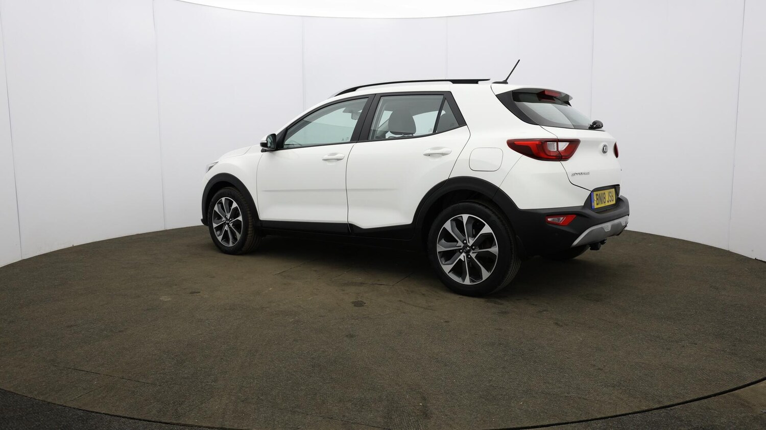 Used Kia Stonic 2018 for sale - 76020656: Photo 69