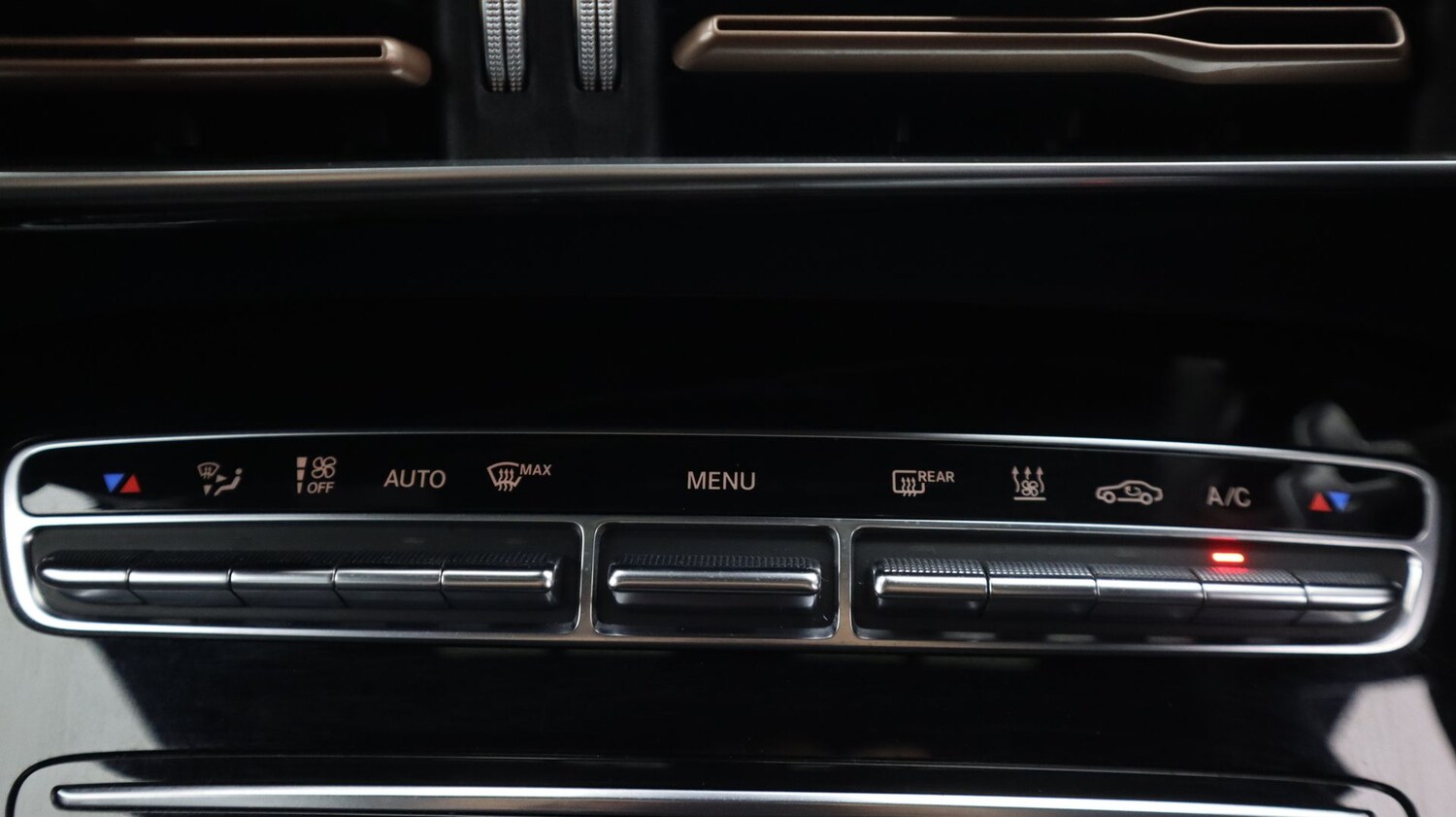 Used Mercedes-Benz EQC for sale - 77864509: Photo 12