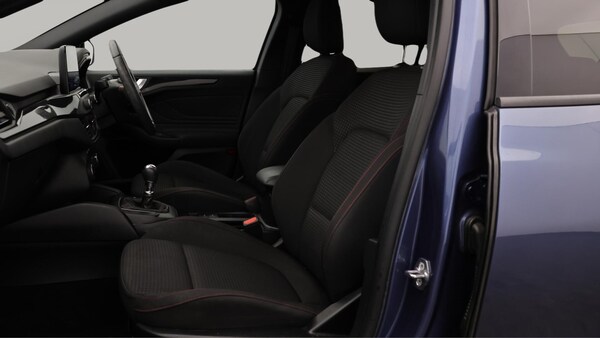 Used Ford Focus for sale - 76247889: Photo 15