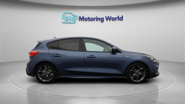 Used Ford Focus for sale - 76247889: Photo 9