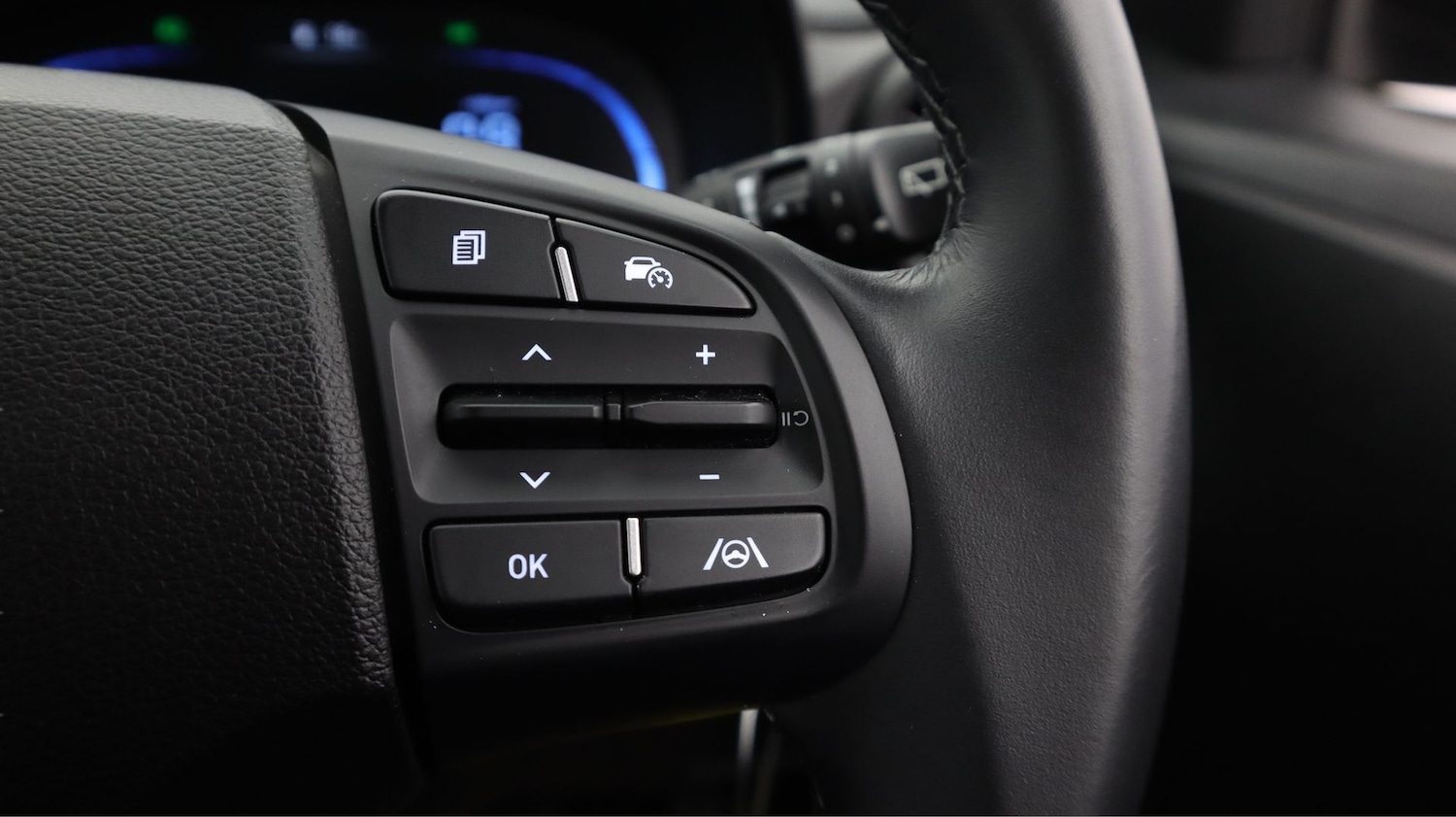 Used Hyundai i10 2023 for sale - 78020605: Photo 24