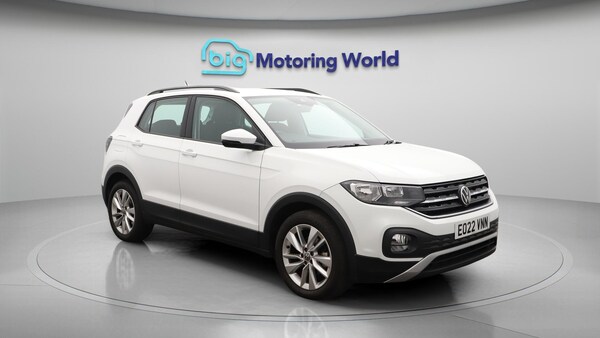 Used Volkswagen T-Cross 2022 for sale - 76318103: Photo 2