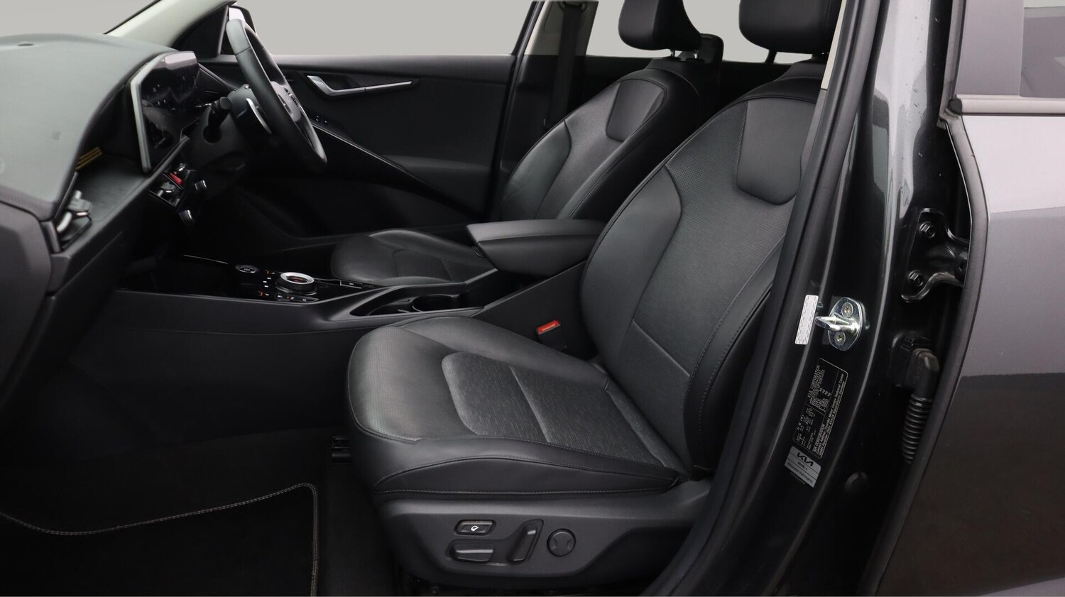 Used Kia Niro 2023 for sale - 76646282: Photo 15