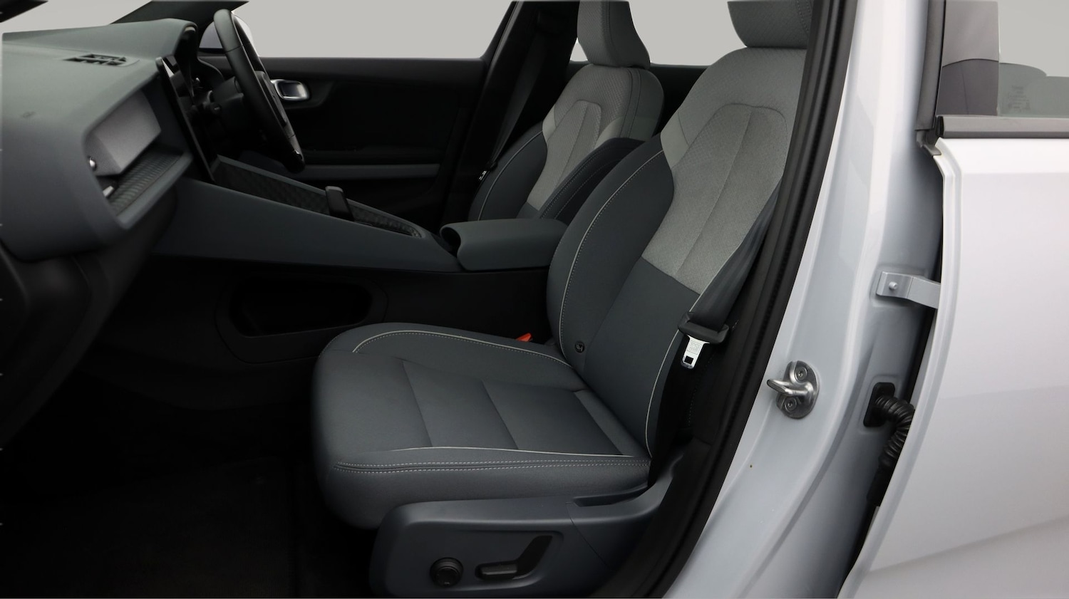 Used Polestar Polestar 2 2023 for sale - 77802591: Photo 14