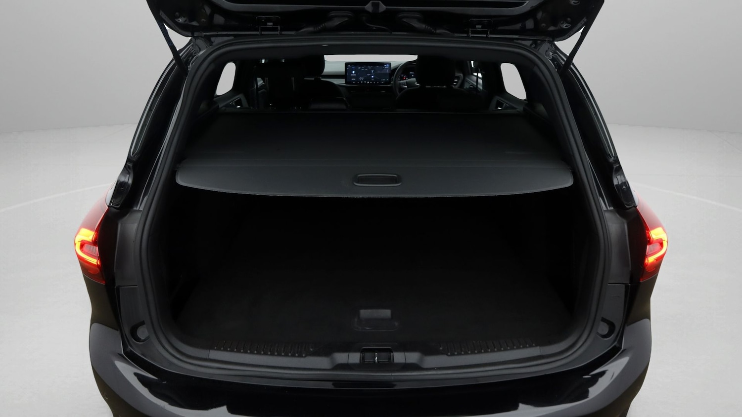 Used Ford Focus 2023 for sale - 77833340: Photo 17