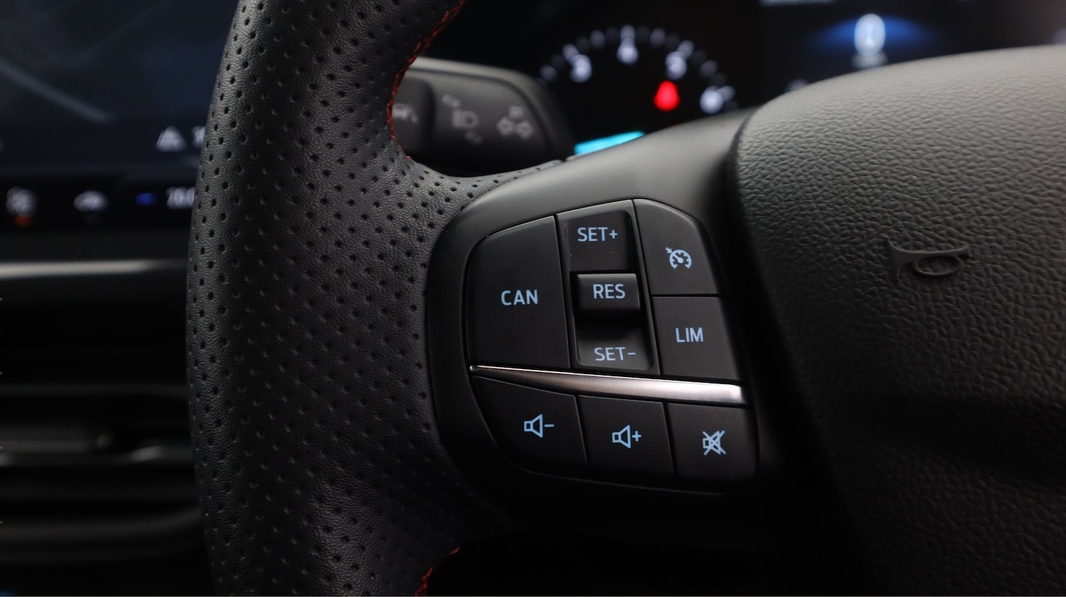 Used Ford Focus 2023 for sale - 77833340: Photo 22